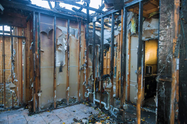 Professional Fire Board Up technician working in Somerville, TX